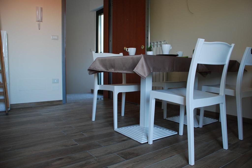 B&B Raffaello A Mare Montesilvano Marina 외부 사진