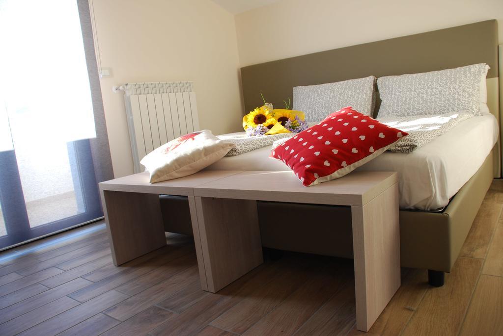 B&B Raffaello A Mare Montesilvano Marina 객실 사진